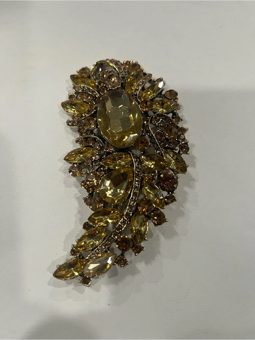 Gold-Tone Citrine Crystal Leaf Brooch - Elegant Women’s Jewelry NWOT